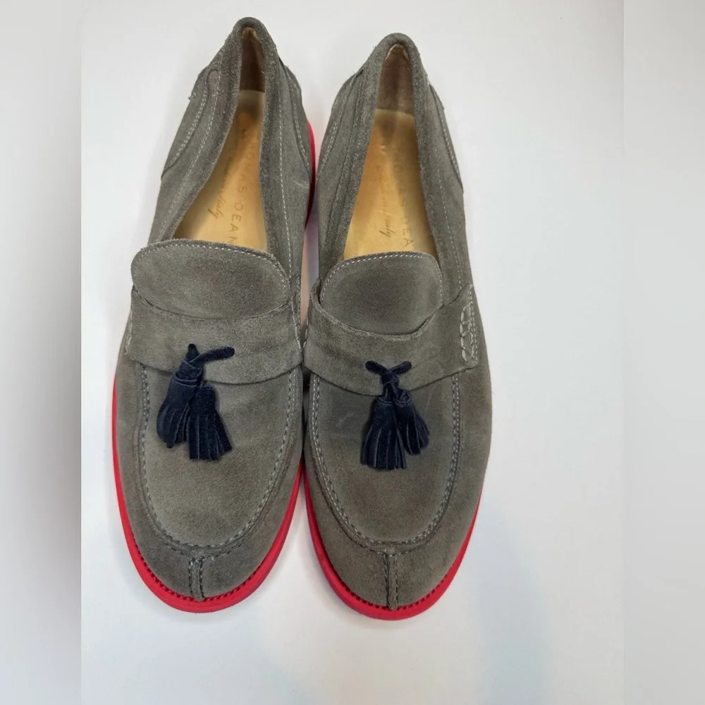 Thomas Dean Taupe Suede Loafers with Vibrant Red Soles Size 9